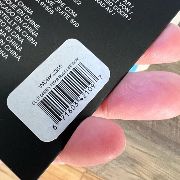 NWT Loungefly x Pixar It’s a Bugs Life all over bug print backpack - Picture 8 of 8